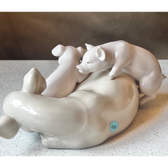 Lladro Porcelain Figurine "Piggy Pile" 01001354 Collectible Gift Animal Lover - Picture 6 of 16